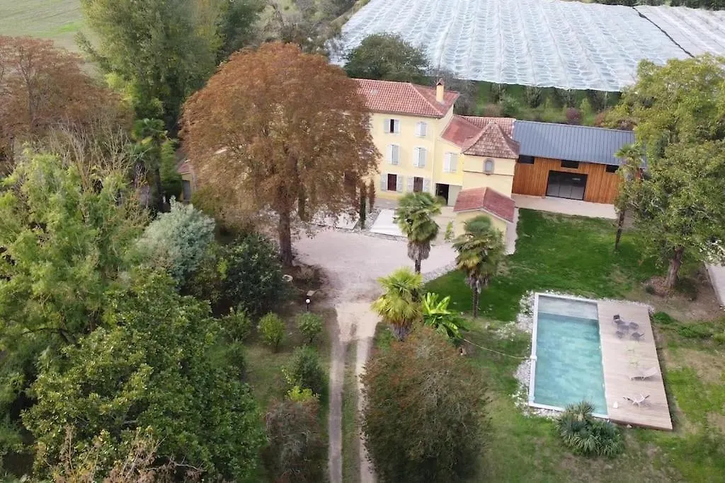 Villa Domaine Des Airs De Toscane à Cazeres France